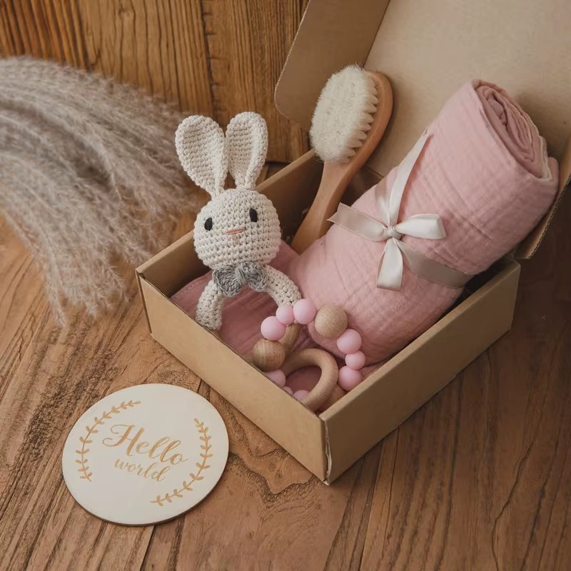 Newborn Bath Gift Set Double Sided Cotton Blanket Wooden Milestone Cards Gifts Box Wooden Crochet Rattle Brushs for Baby Shower