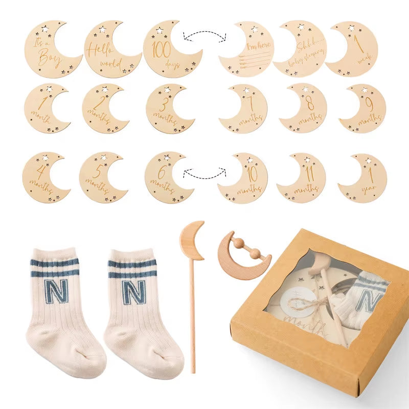 Baby Wooden Crochet Rattle Brushs Bracelet Towel Double Sided Cotton Blanket Newborn Bath Set Gifts Box for Baby Shower Gift