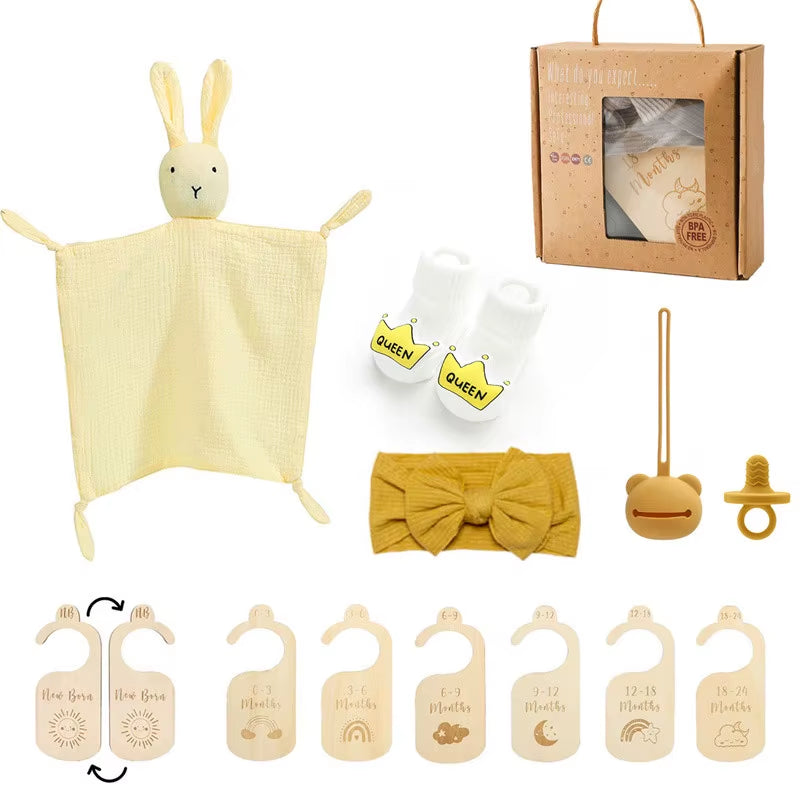 Baby Wooden Crochet Rattle Brushs Bracelet Towel Double Sided Cotton Blanket Newborn Bath Set Gifts Box for Baby Shower Gift